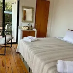 Casa Bugambilia