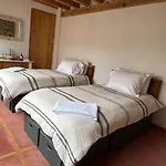 Casa Bugambilia